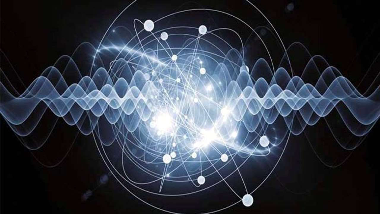 Fiziğin Karmaşık Dünyası ve Kuantum Teorisine Giriş kapak fotoğrafı